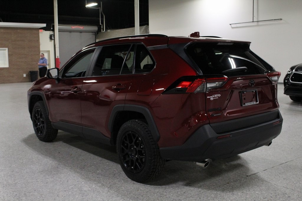 New 2020 Toyota RAV4 LE 4D Sport Utility in Lake City #C090665 | Rountree Moore Toyota