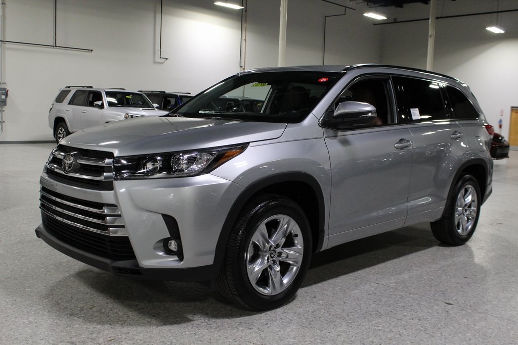 New 2019 Toyota Highlander Limited 4D Sport Utility in Lake City # ...